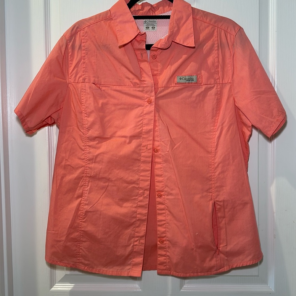 Colombia short sleeve button down fishing top